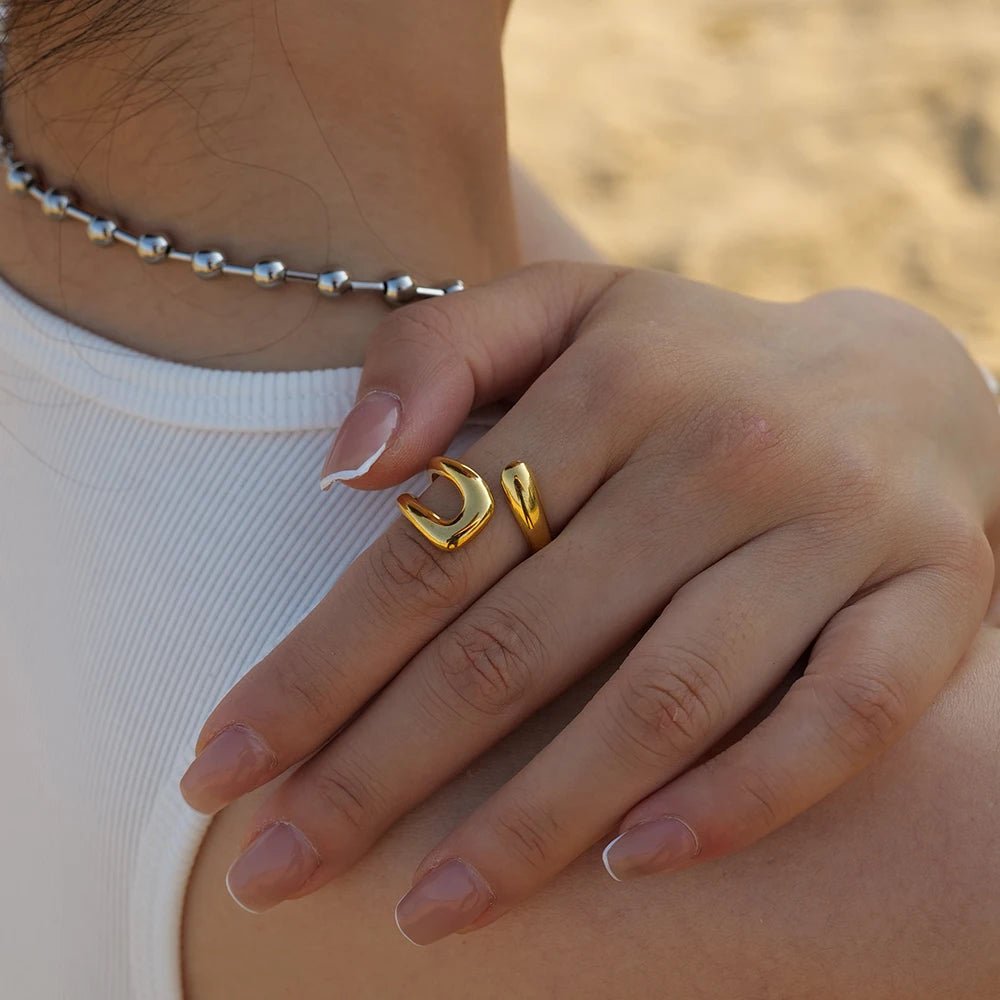 ANILLO NELIRA - LUZ DE LUNAS LLC