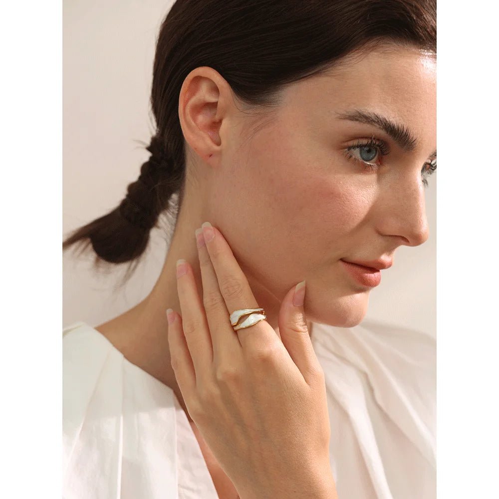 ANILLO AERALIA - LUZ DE LUNAS LLC