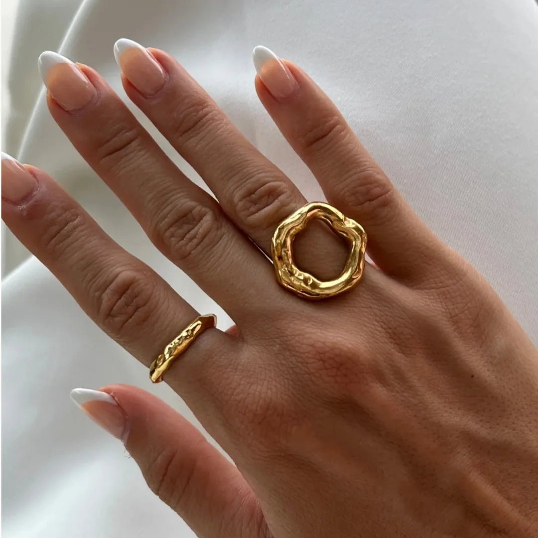 ANILLO ALURA - LUZ DE LUNAS LLC