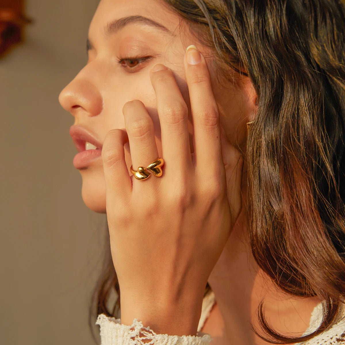 ANILLO CALITHIS - LUZ DE LUNAS LLC