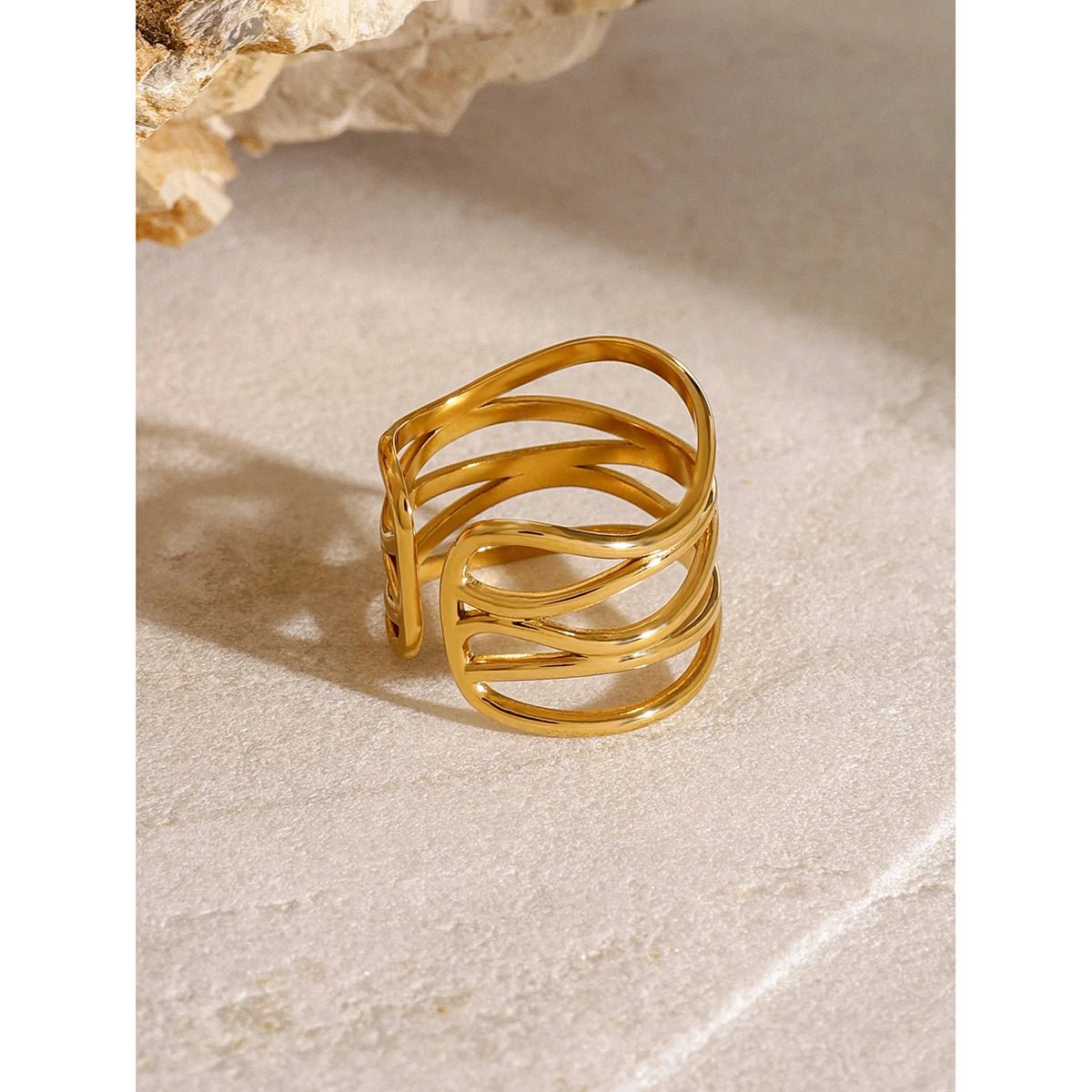 ANILLO FERENTHIA - LUZ DE LUNAS LLC