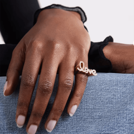 ANILLO LOVE - LUZ DE LUNAS LLC