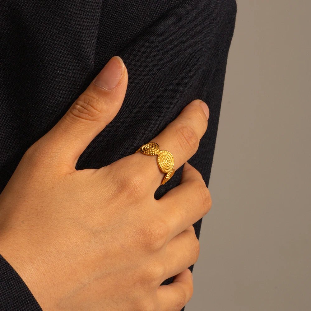 ANILLO NISYRIA - LUZ DE LUNAS LLC
