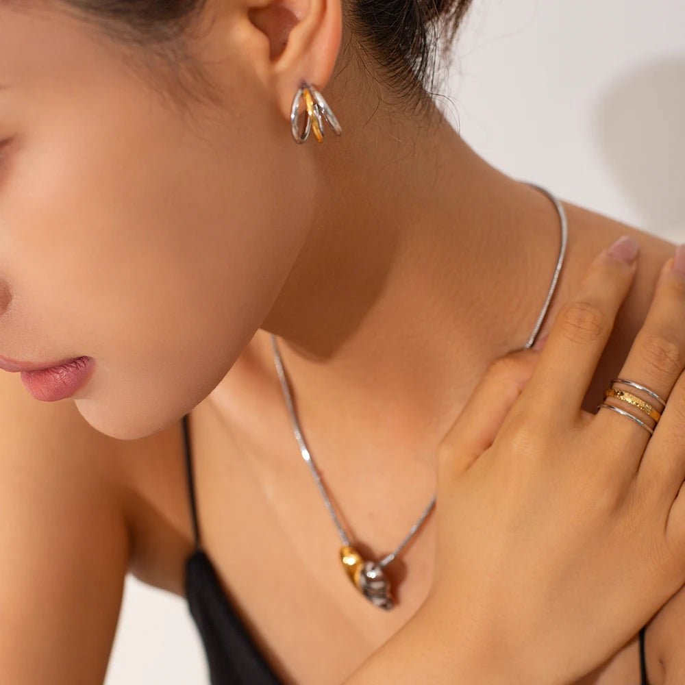ANILLO PRANA - LUZ DE LUNAS LLC