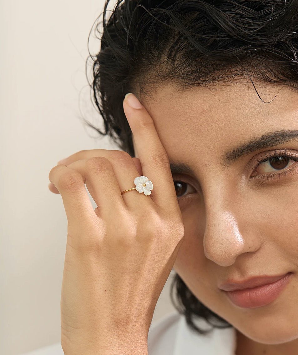 ANILLO THALYN - LUZ DE LUNAS LLC