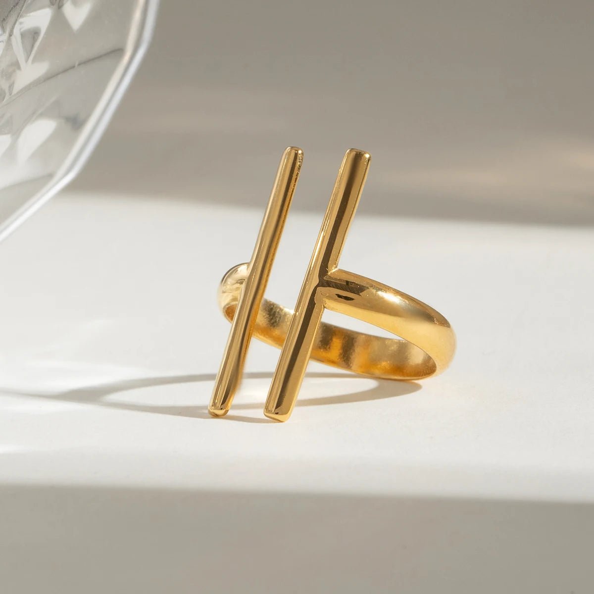 ANILLO THIA - LUZ DE LUNAS LLC