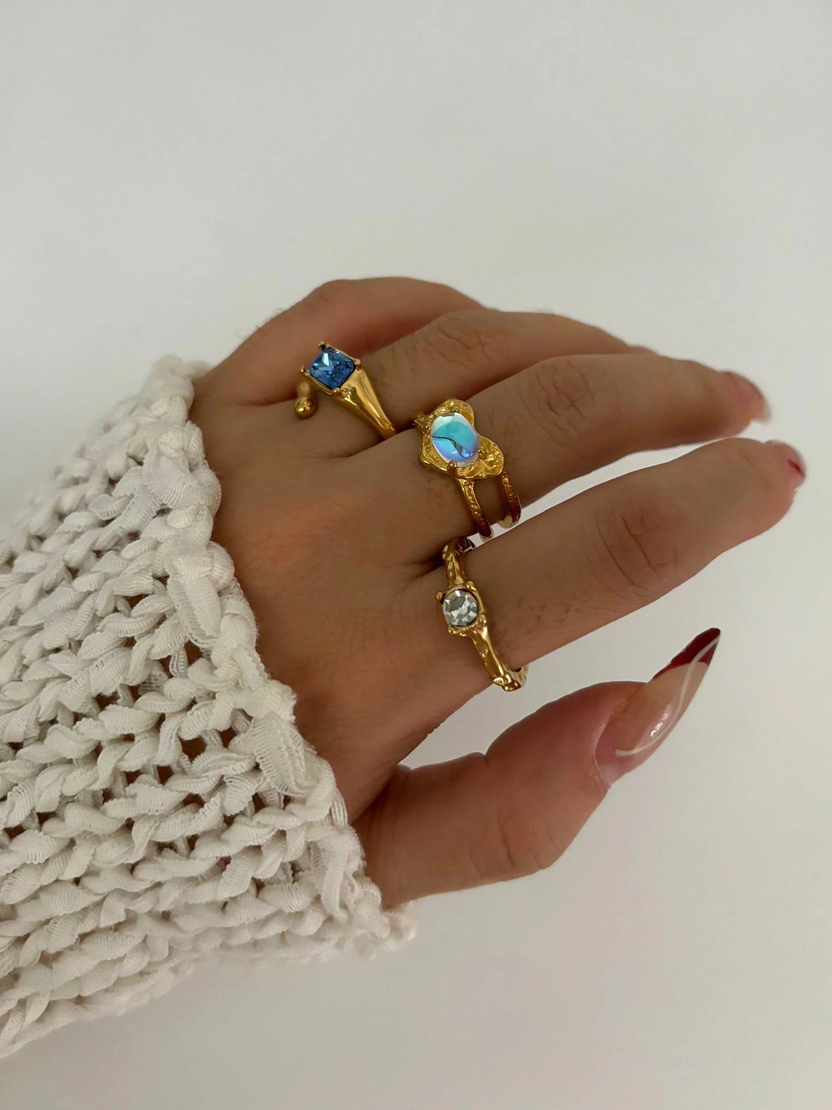 ANILLOS CYRIAE - LUZ DE LUNAS LLC