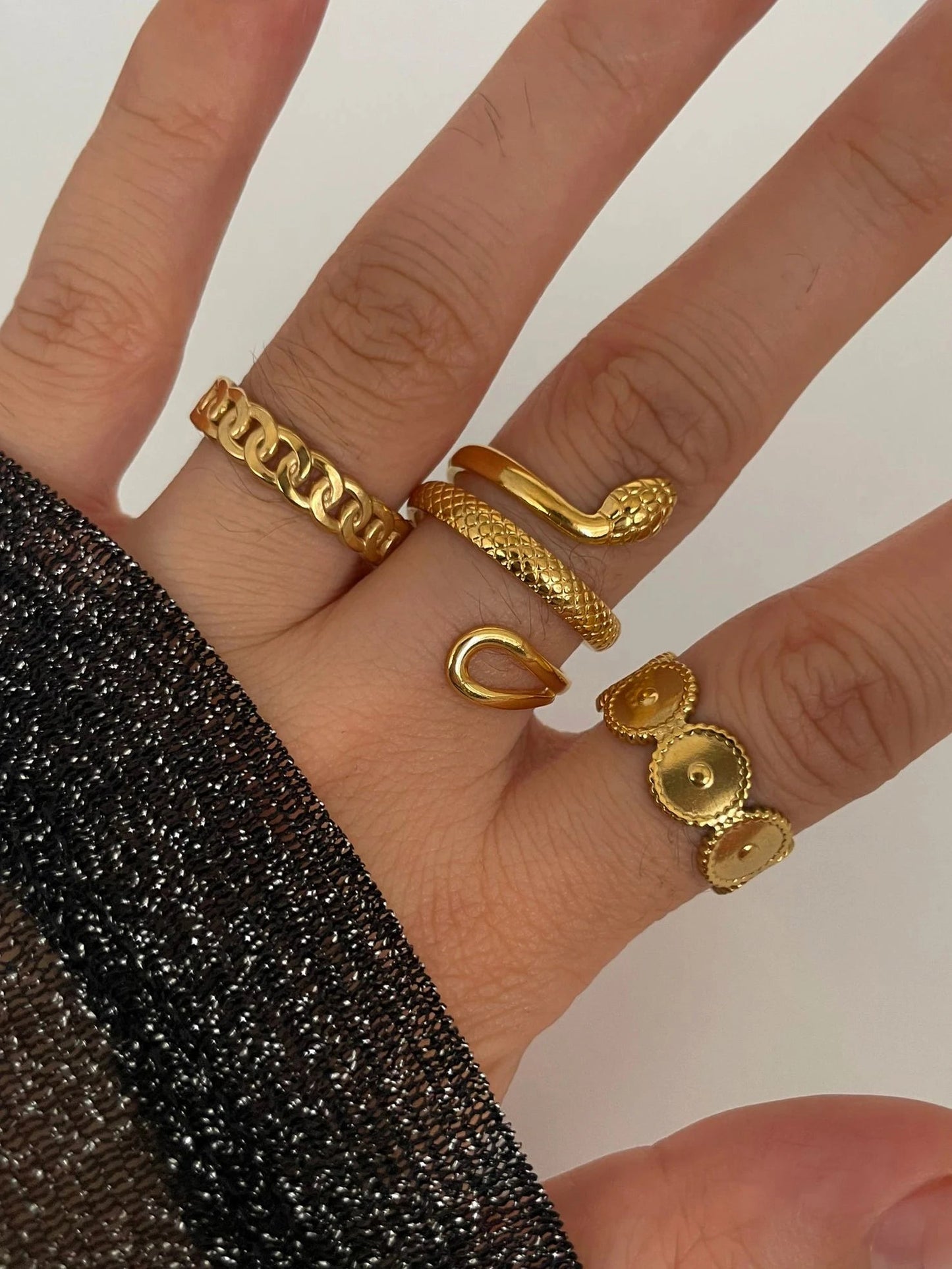 ANILLOS KALYRIA - LUZ DE LUNAS LLC