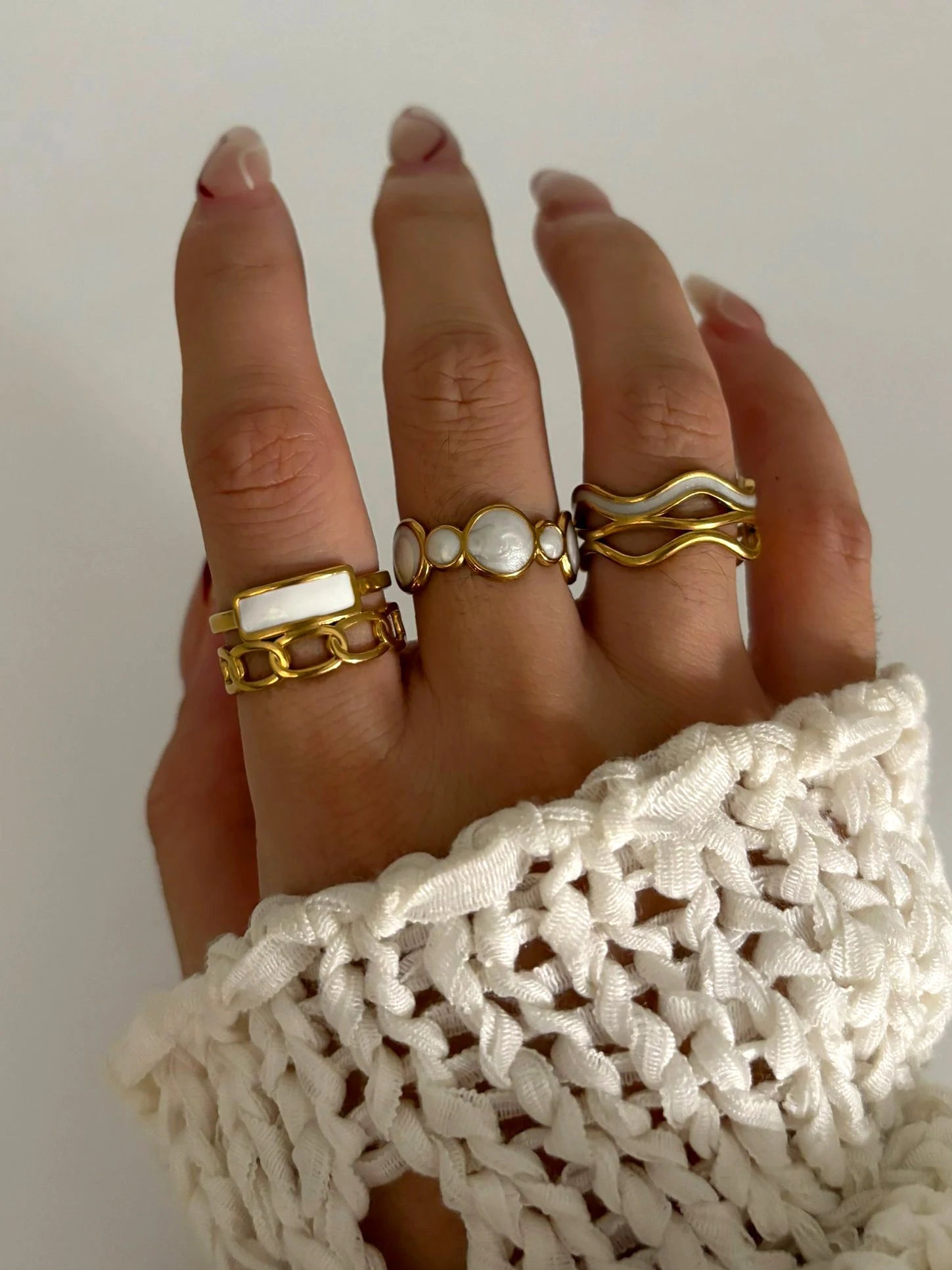 ANILLOS MYRELIA - LUZ DE LUNAS LLC