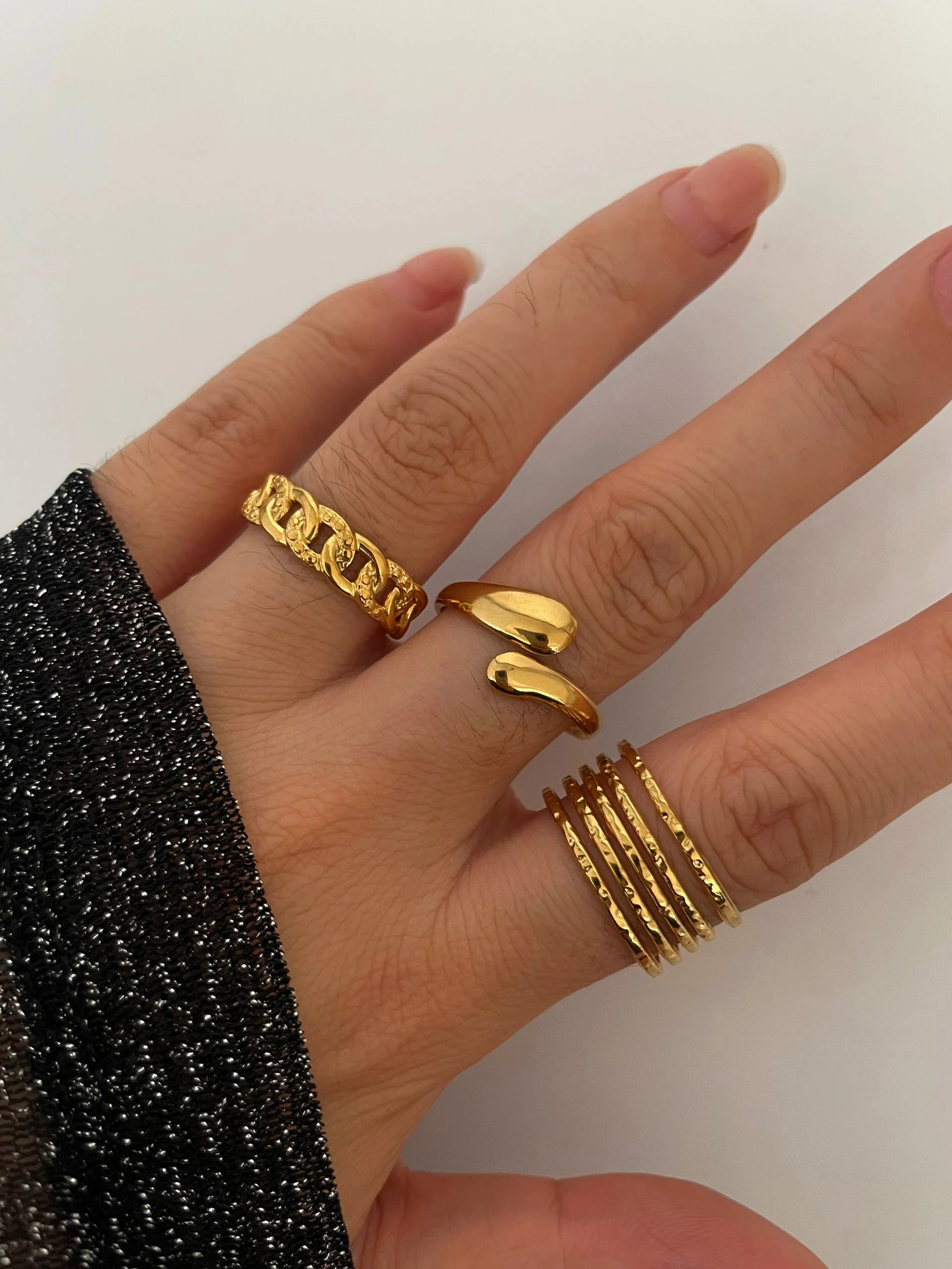 ANILLOS SYLVORA - LUZ DE LUNAS LLC