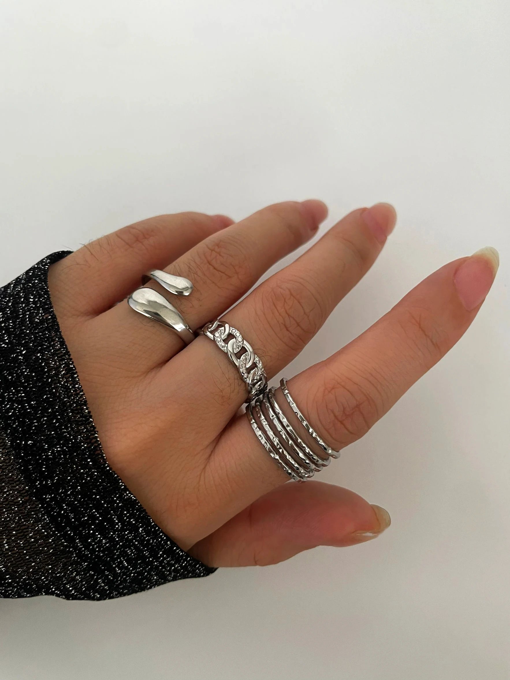 ANILLOS SYLVORA - LUZ DE LUNAS LLC