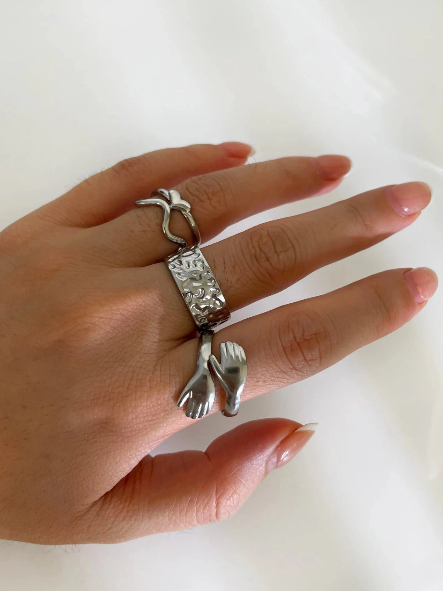 ANILLOS YLLIRIA - LUZ DE LUNAS LLC