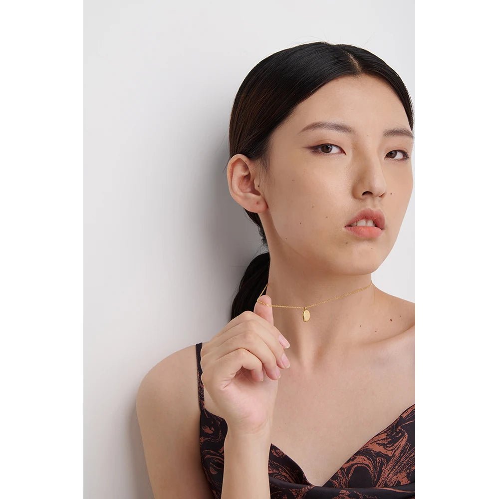 COLLAR ADORABLE - LUZ DE LUNAS LLC