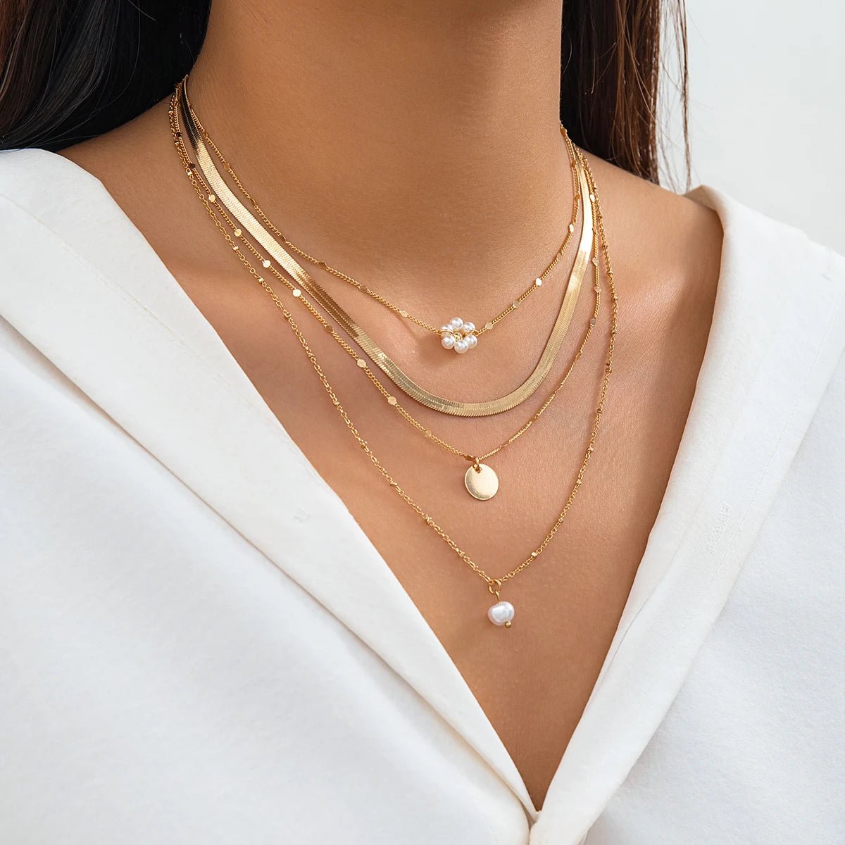 COLLAR AERONAE - LUZ DE LUNAS LLC