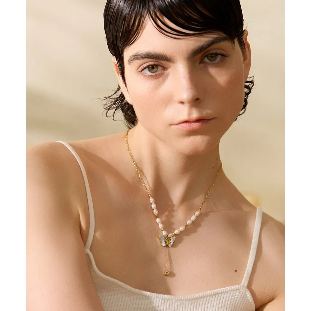 COLLAR CERY - LUZ DE LUNAS LLC
