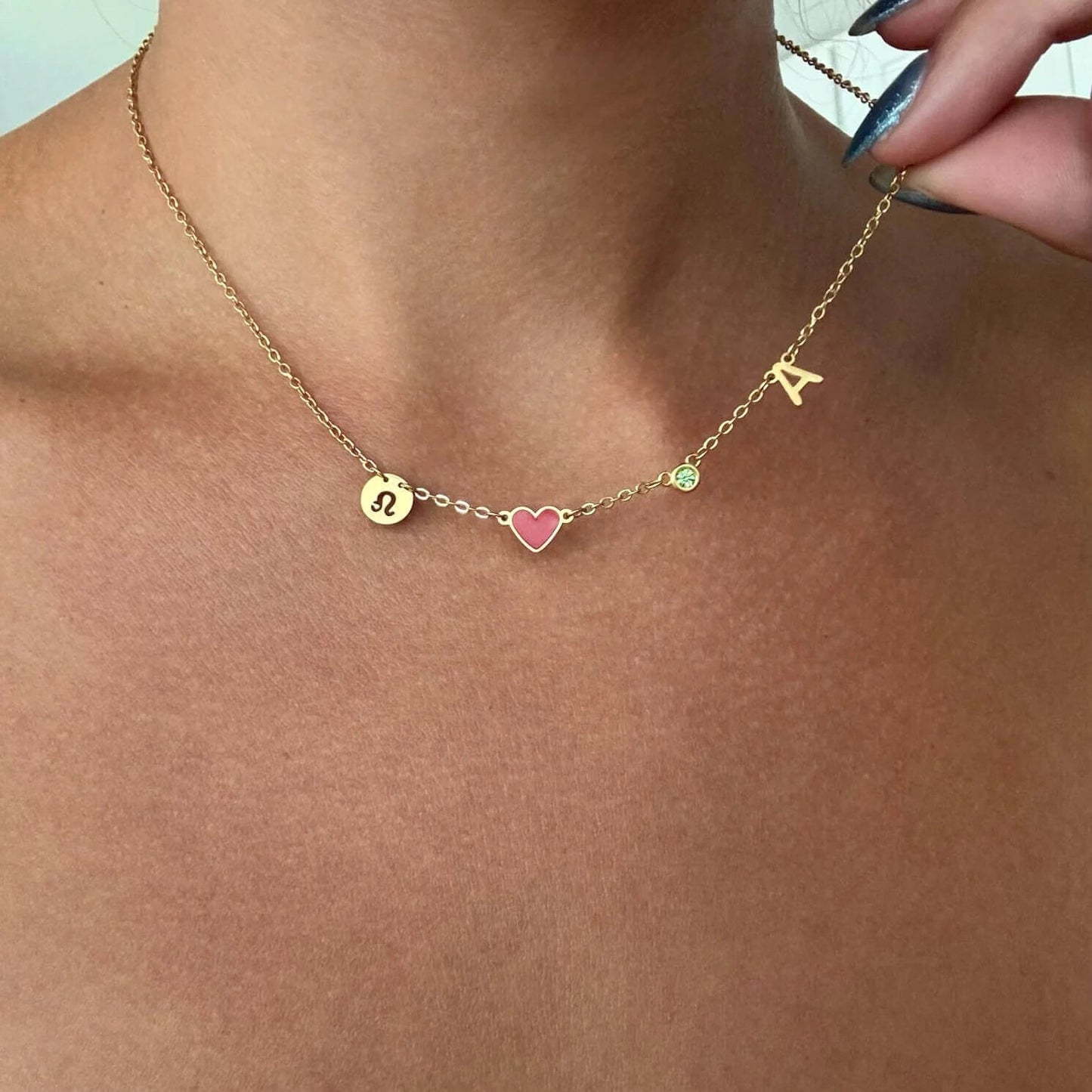 Collar de Charms Espaciales en Oro 18K - LUZ DE LUNAS LLC