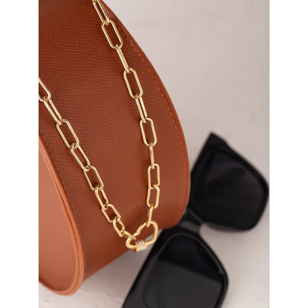 COLLAR ILYNTHA - LUZ DE LUNAS LLC