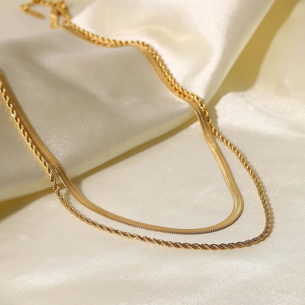 COLLAR MARITHIA - LUZ DE LUNAS LLC