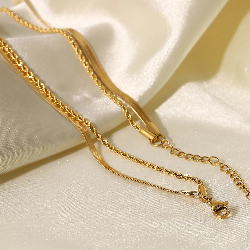 COLLAR MARITHIA - LUZ DE LUNAS LLC