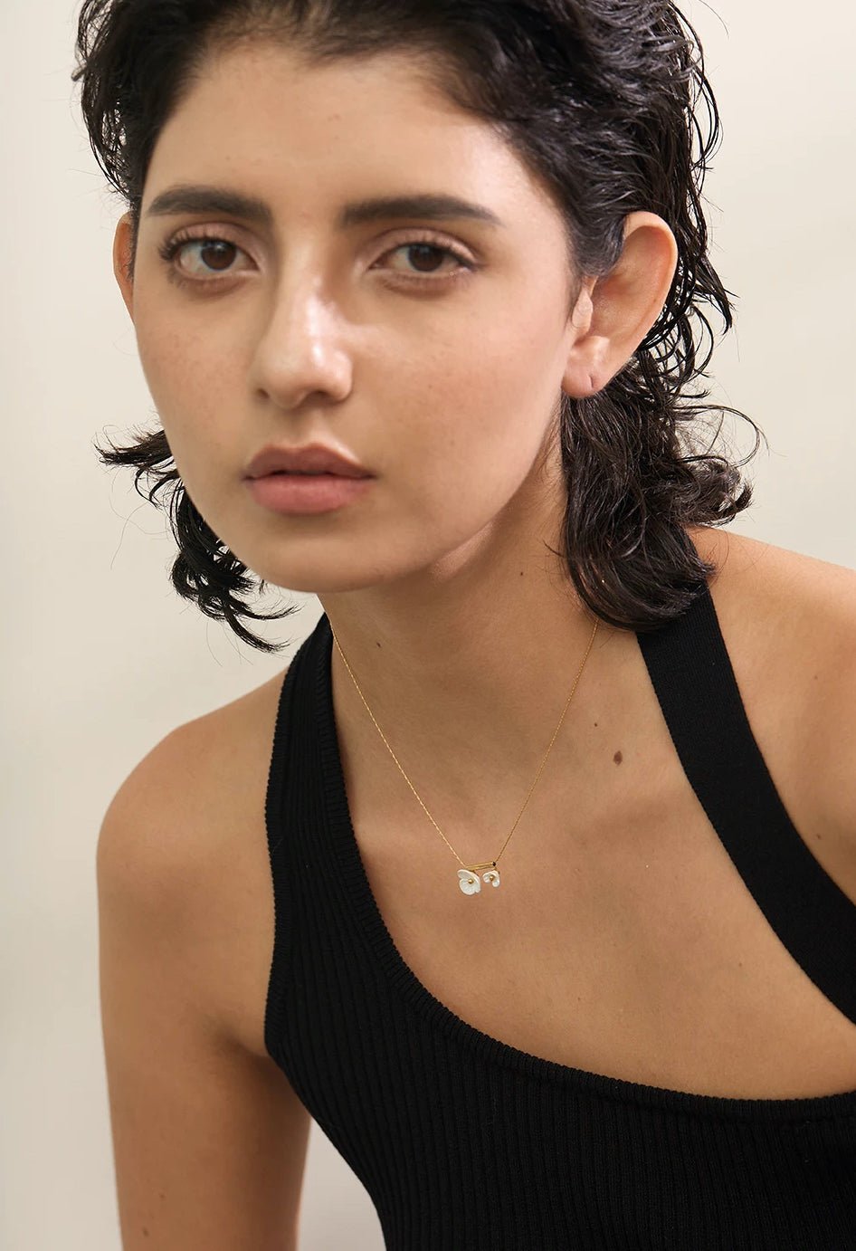 COLLAR VELITHRA - LUZ DE LUNAS LLC