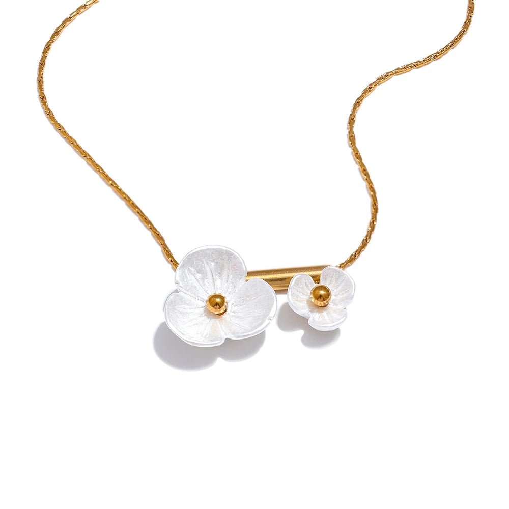 COLLAR VELITHRA - LUZ DE LUNAS LLC