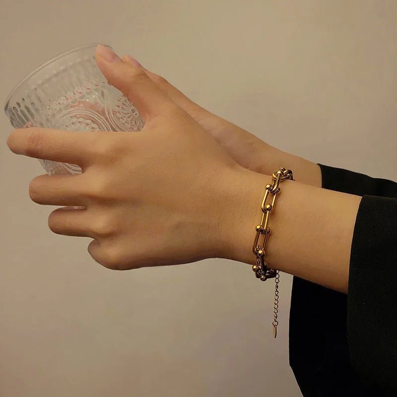PULSERA ZYLARIA - LUZ DE LUNAS LLC