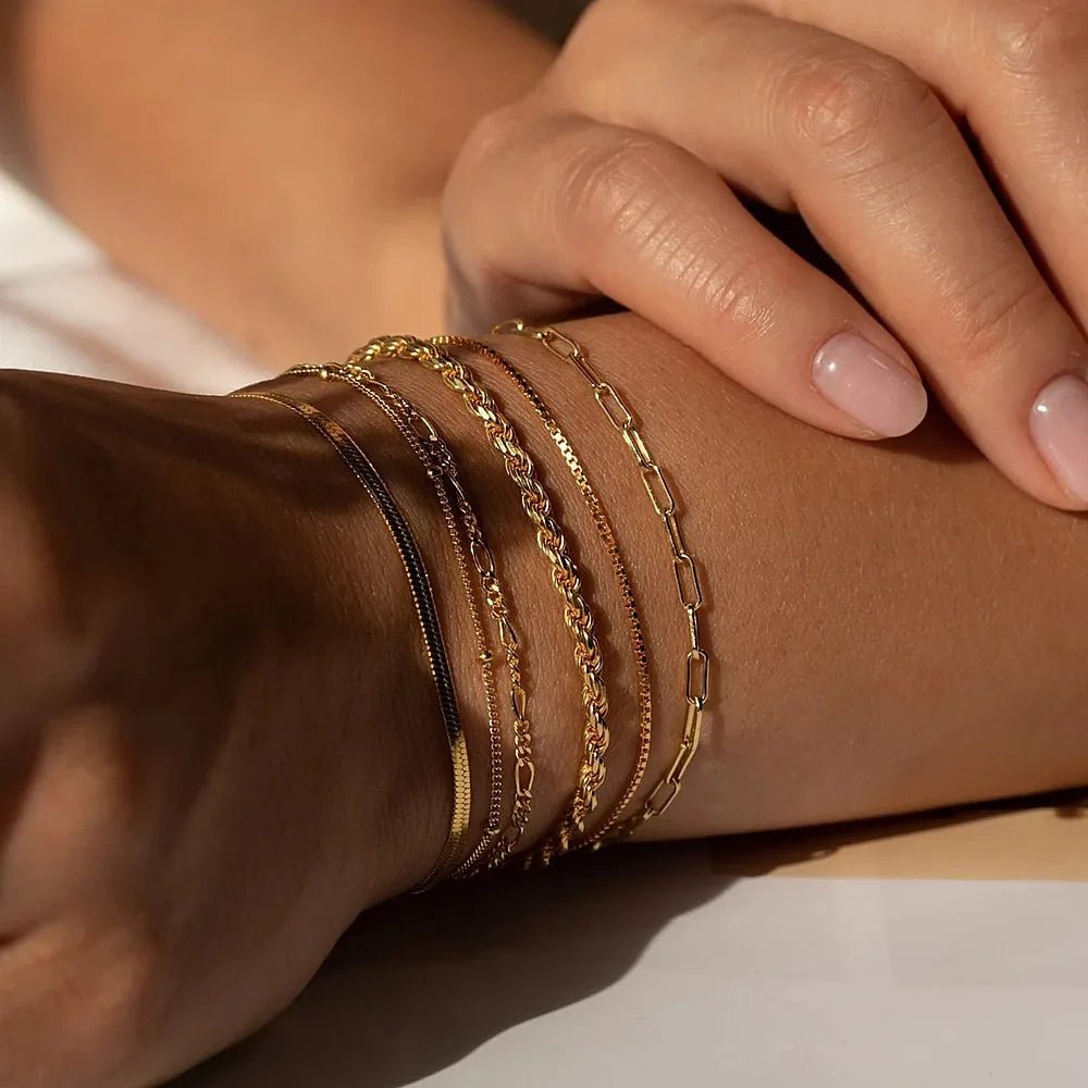 PULSERAS ERYLLA - LUZ DE LUNAS LLC